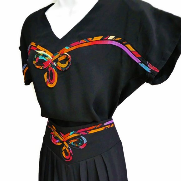 Vintage 3pc Black Abstract Pant Suit Blazer Blouse Trousers Basque Waist USA 10 - Picture 9 of 16